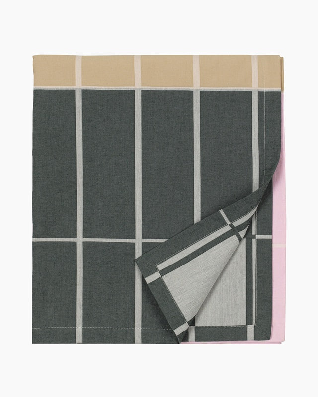 Marimekko Tablecloth Tiiliskivi Pink 140cm x 280cm